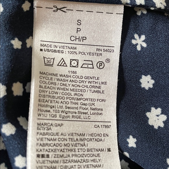 GAP Peasant Floral Pleated Pintuck Longsleeve Top Navy White Size S - Picture 11 of 11